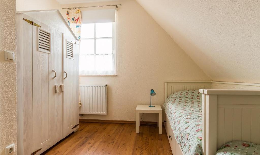 Hus In Lee Apartment Born Bagian luar foto